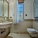 Exquisite Quinta Da Majestic Heights 4 Bedrooms *