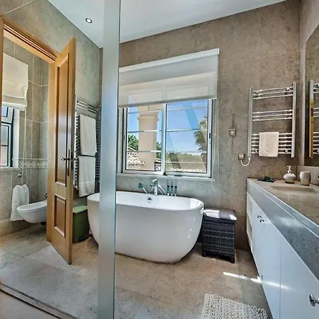 Majestic Heights: Quinta Da Luxury With Private Pool Almancil