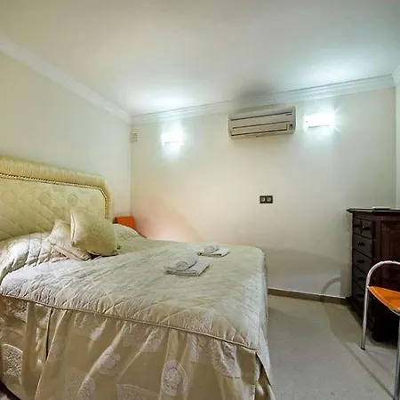 Villa Majestic Heights: Quinta Da Luxury With Private Pool Almancil