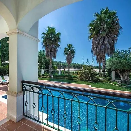 Majestic Heights: Quinta Da Luxury With Private Pool Villa *