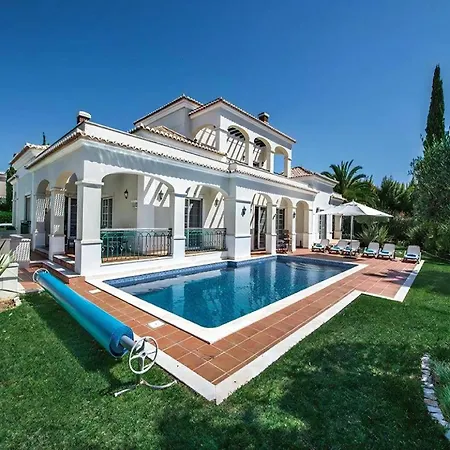 Villa Majestic Heights: Quinta Da Luxury With Private Pool Almancil