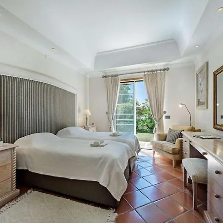 Βίλα Exquisite Quinta Da Majestic Heights 4 Bedrooms Private Pool Large Private Garden Quinta Almancil