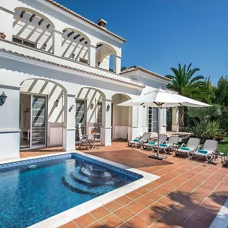 Willa Exquisite Quinta Da Majestic Heights 4 Bedrooms Almancil