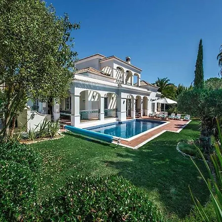 Exquisite Quinta Da Majestic Heights 4 Bedrooms Вилла Алмансил