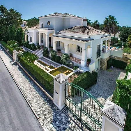 Willa Exquisite Quinta Da Majestic Heights 4 Bedrooms Almancil
