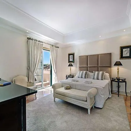 Exquisite Quinta Da Majestic Heights 4 Bedrooms Private Pool Large Private Garden Quinta Almancil