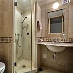 Exquisite Quinta Da Majestic Heights 4 Bedrooms * Almancil